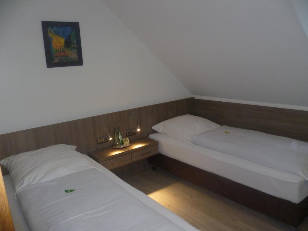 Landgasthof Zur Scharfen Ecke Hildesheim Room photo